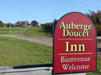 Auberge Doucet Inn Chéticamp Zewnętrze zdjęcie